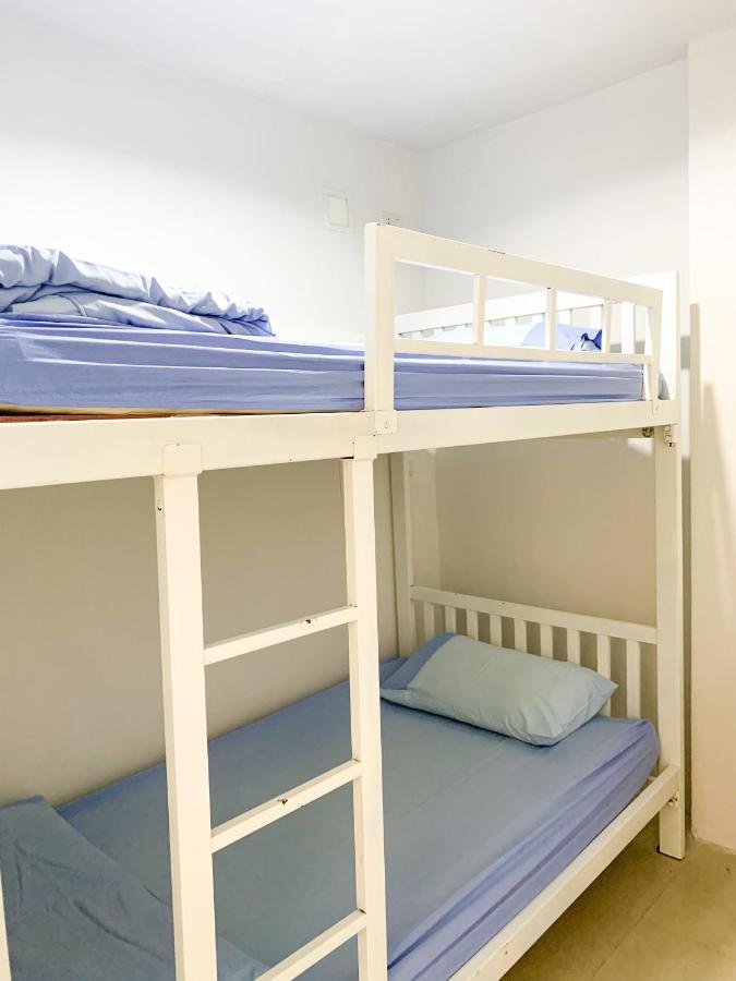 1Sabai Hostel Банкок Екстериор снимка