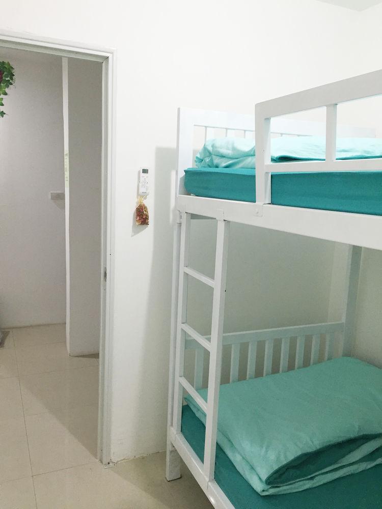 1Sabai Hostel Банкок Екстериор снимка