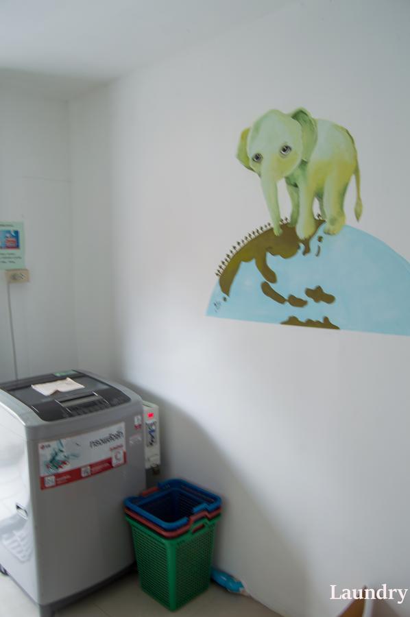 1Sabai Hostel Банкок Екстериор снимка
