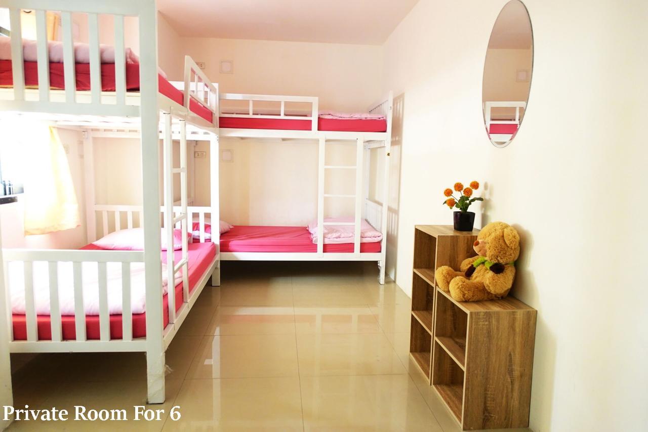 1Sabai Hostel Банкок Екстериор снимка