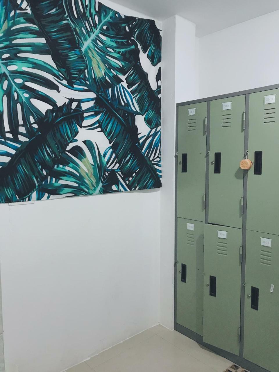 1Sabai Hostel Банкок Екстериор снимка